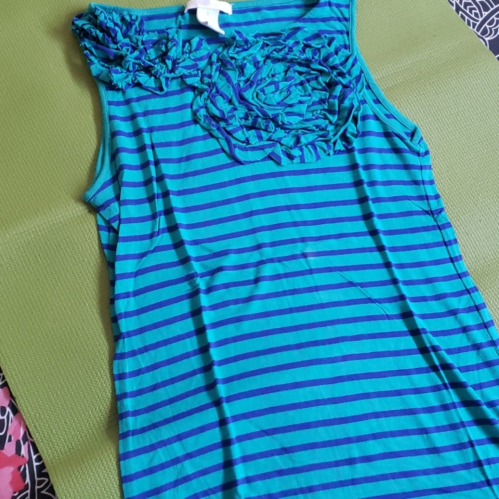 Sleeveless top #flower